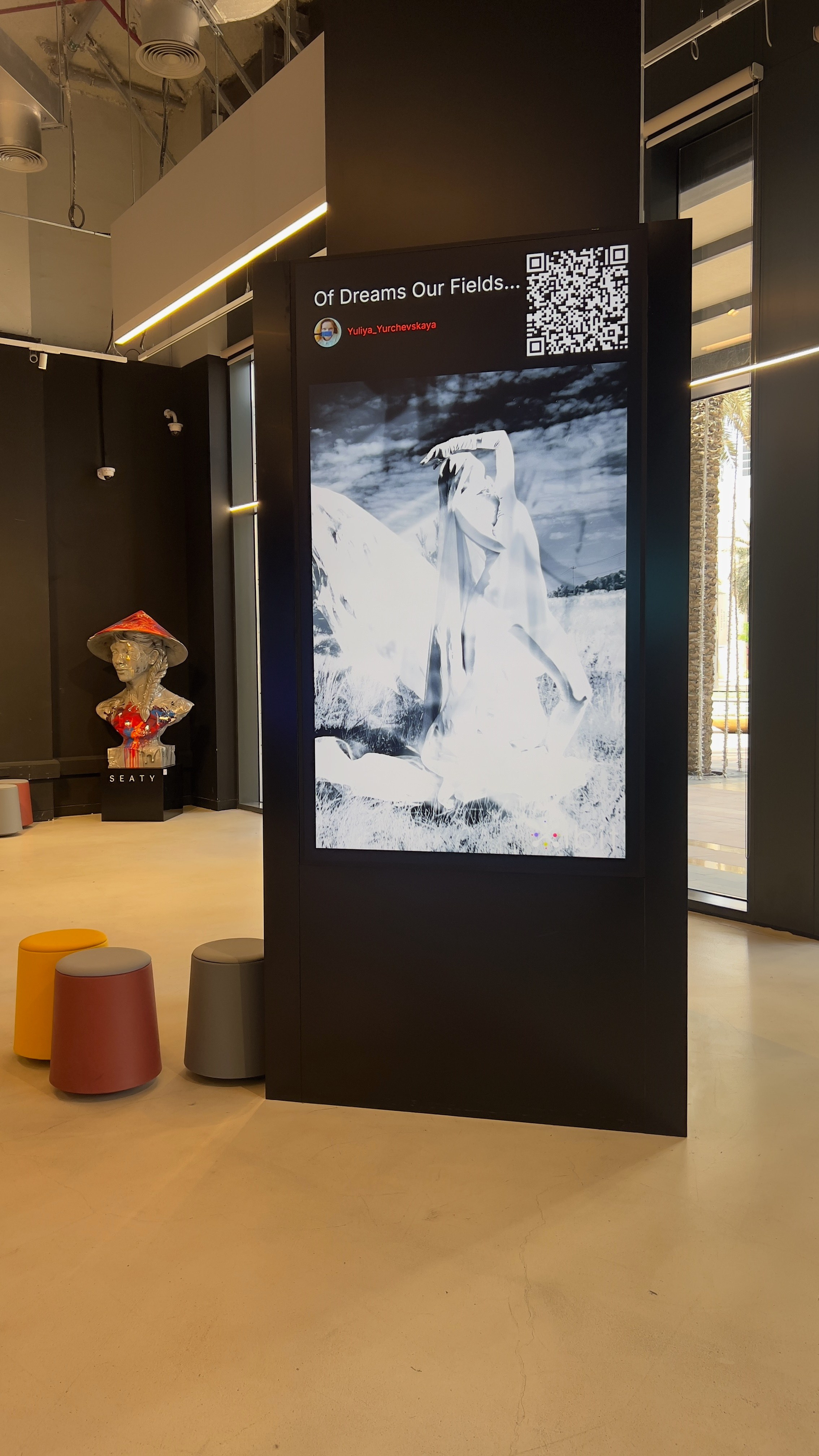 Mondoir Gallery, Dubai 02